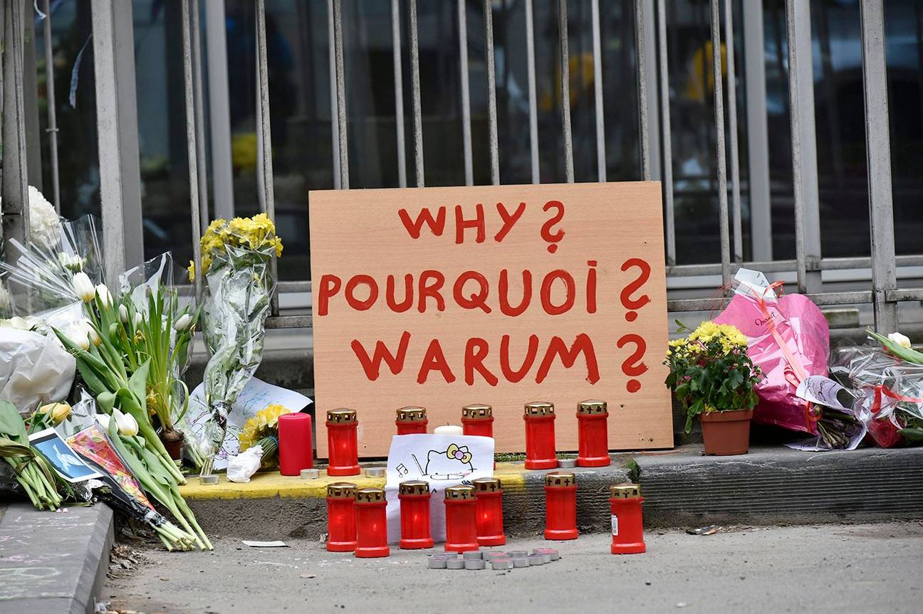 Ongeloof in Brussel de dagen na de aanslag metrostation Maalbeek op 22 maart 2016