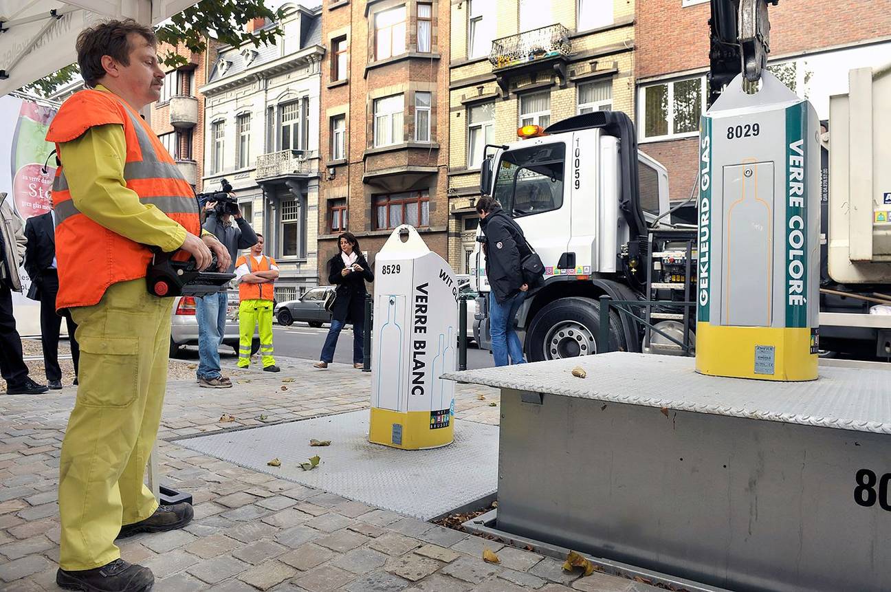 Ondergrondse glasbollen van Net Brussel