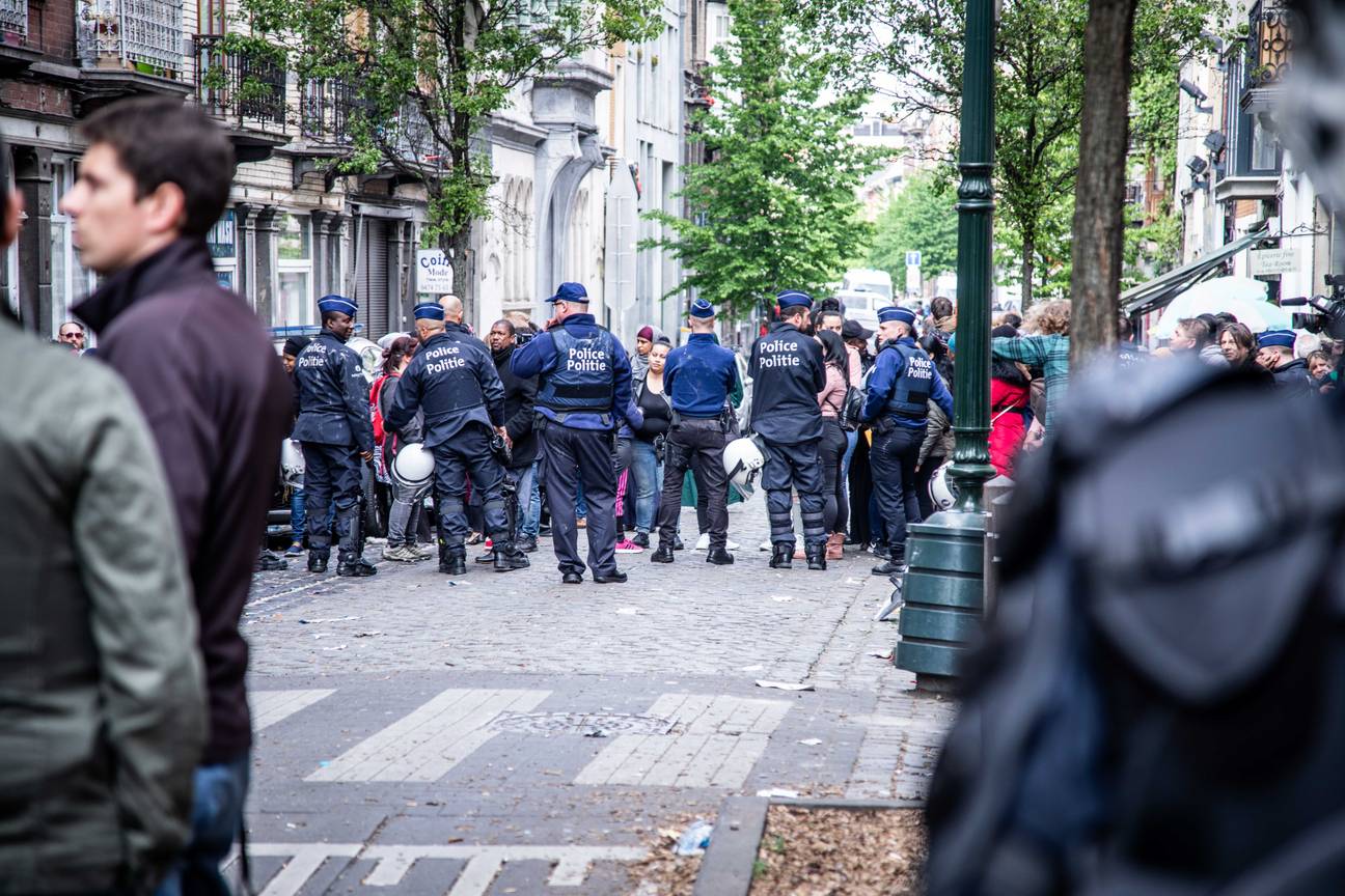 20190430 protest ecole 1 school Schaarbeek ouders vermeend misbruik kleuter politie