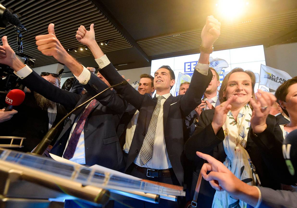 Vlaams Belang, met voorzitter Tom Van Grieken, viert de verkiezingsoverwinning