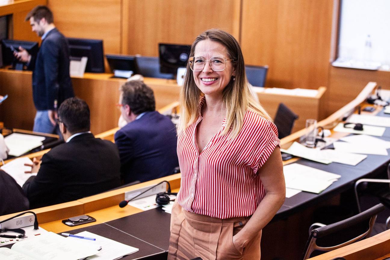 Els Rochette (One.Brussels) bij de eedaflegging van de nieuwe Brusselse parlementsleden op 11 juni 2019