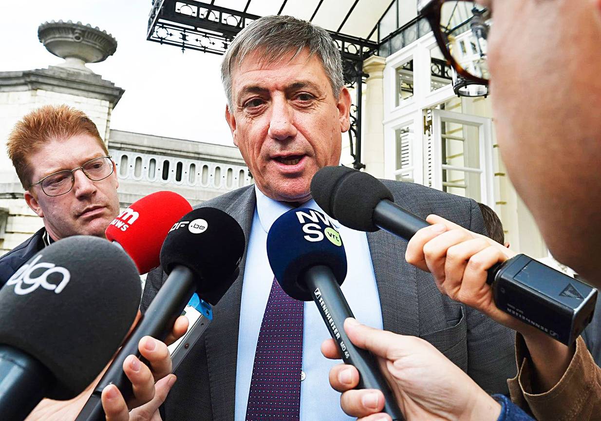 Formateur Jan Jambon (N-VA) bij de onderhandelingen van de Vlaamse regeringsvorming