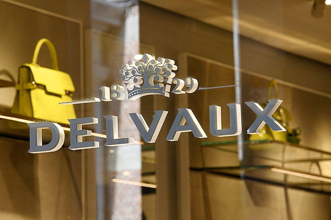 De winkel van Delvaux in de Sint-Hubertusgalerijen, internationaal befaamd voor zijn luxe-handtassen