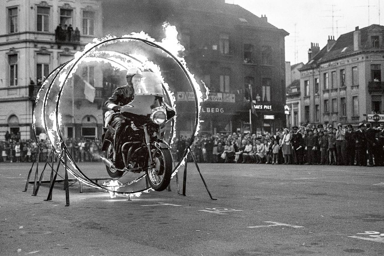 Oefeningen van de brandweer van Schaarbeek in juni 1968