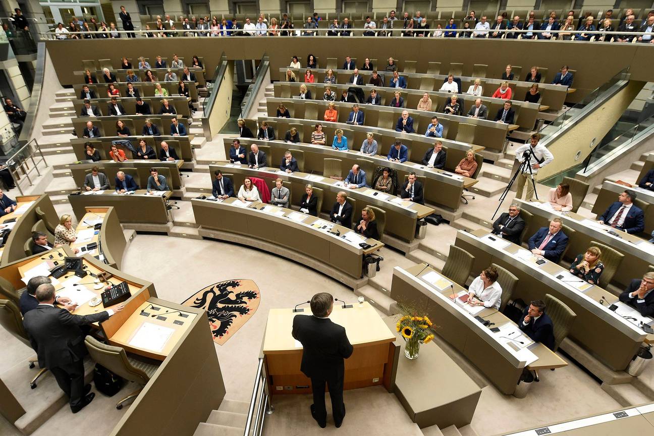 Jan Jambon (N-VA), Minister-President van de Vlaamse regering tijdens zijn regeringsverklaring in het Vlaams Parlement op 2 oktober 2019