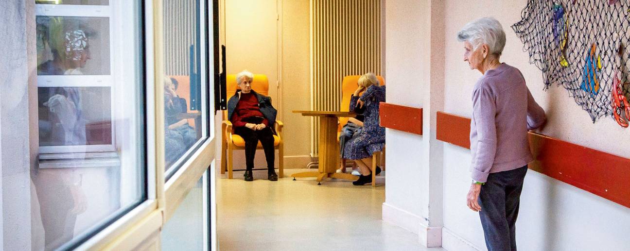 Stapje voor stapje door de gangen van het rusthuis