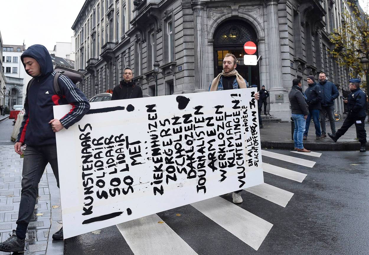 14 november 2019: protest van de Vlaamse cultuursector aan het Vlaams Parlement tegen de besparingen van de regering Jambon