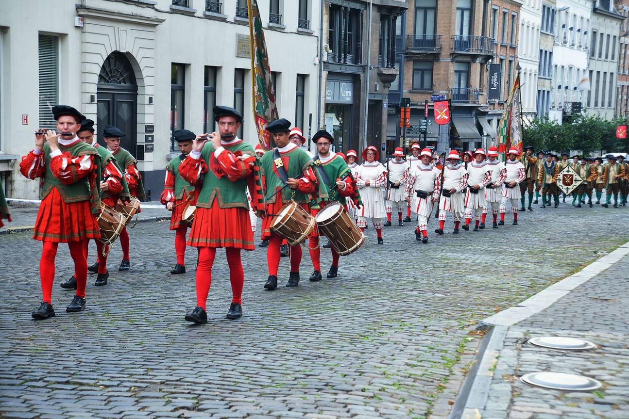 De Ommegang, de evocatie van de intrede van Karel V en zijn zoon, kroonprins Filips (de latere Filips II)