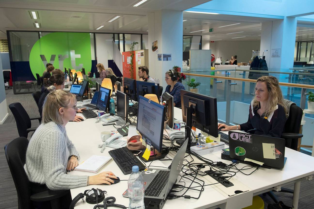 Bezoek van Koning Filip aan de redactie van Karrewiet bij de VRT op 11 december 2019