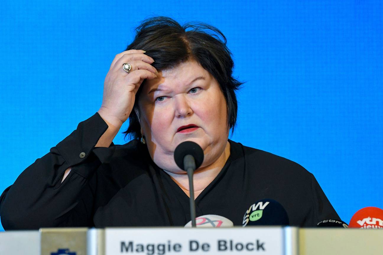 1 maart 2020: de federale regering, met Minister van Volksgezondheid Maggie De Block, (Open VLD), buigt zich over maatregelen tegen het coronavirus