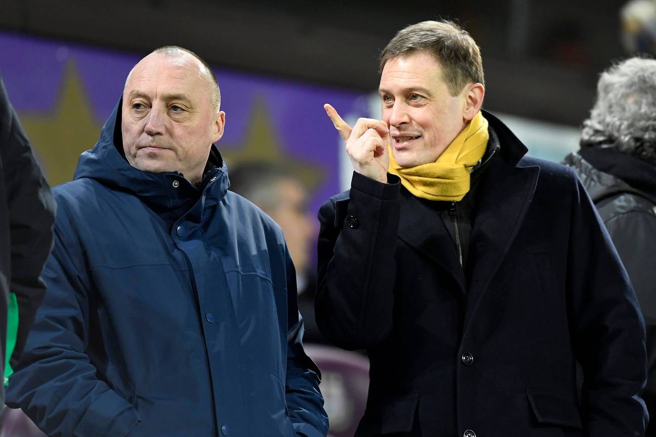 Januari 2020: Wouter Vandenhaute (links), toen nog extern adviseur van Karel Van Eetvelt (rechts), CEO van RSC Anderlecht