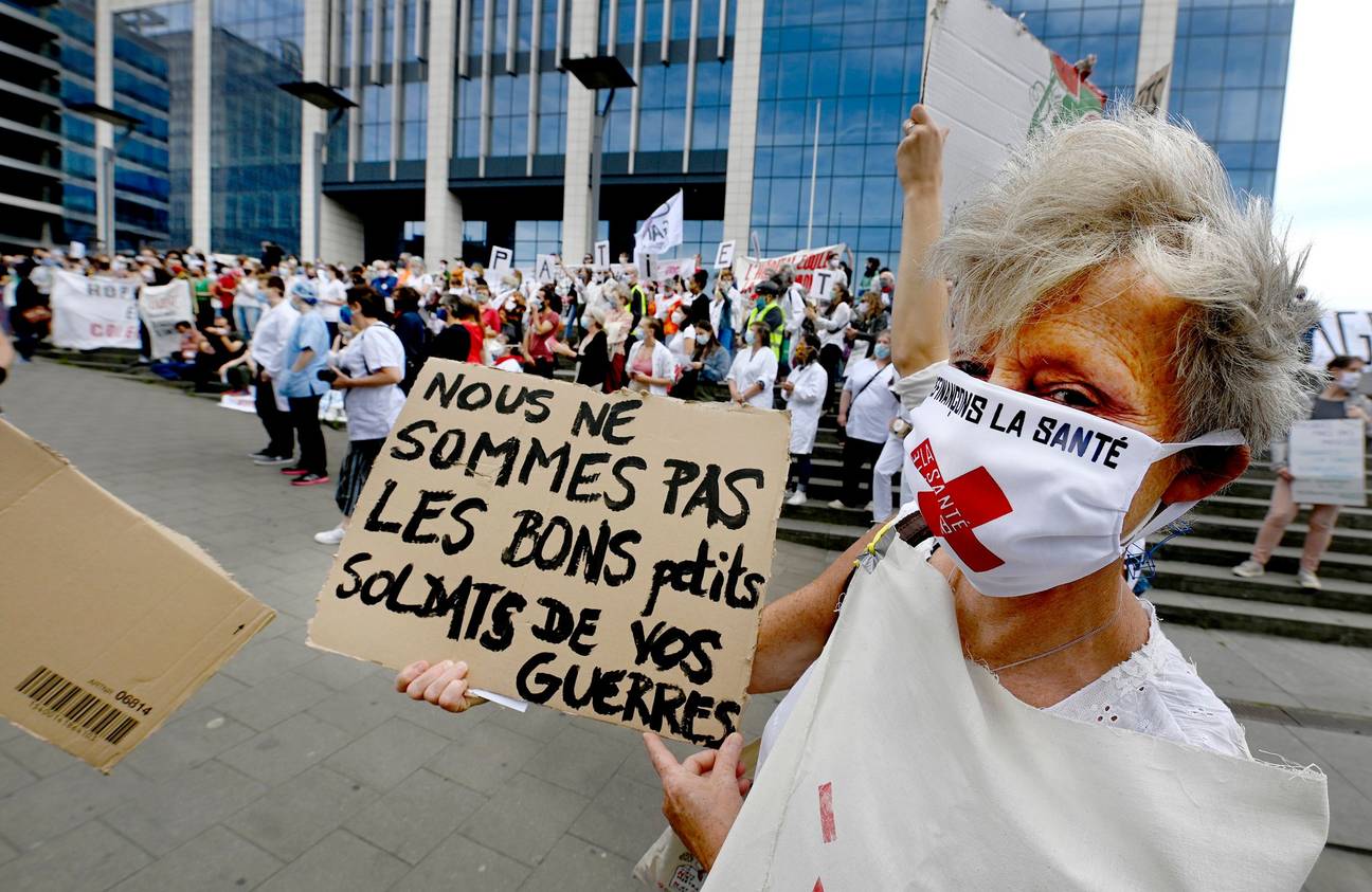 Zondag 14 juni: manifestatie van medisch en verzorgend personeel in Brussel als protest tegen de besparingen in de zorgsector. Ze keren zich tegen het beleid van federaal minister van gezondheid Maggie De Block.
