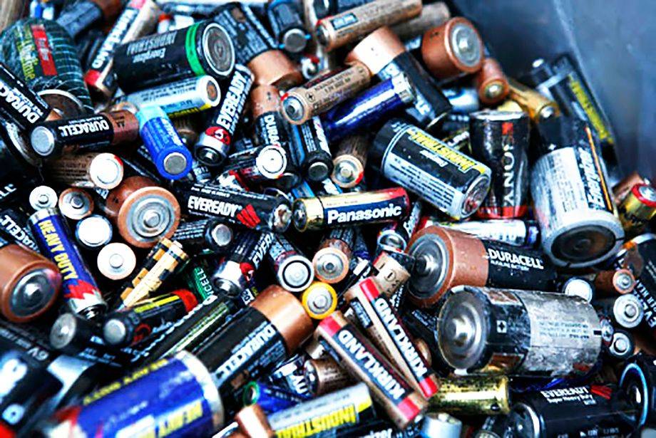 Recyclage van lege, gebruikte batterijen