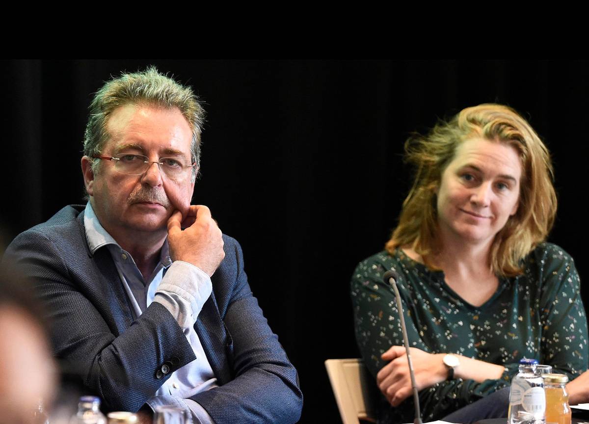 Brussels Minister-President Rudi Vervoort (PS) en Elke Van den Brandt (Ecolo), minister van Mobiliteit, Openbare Werken en Verkeersveiligheid