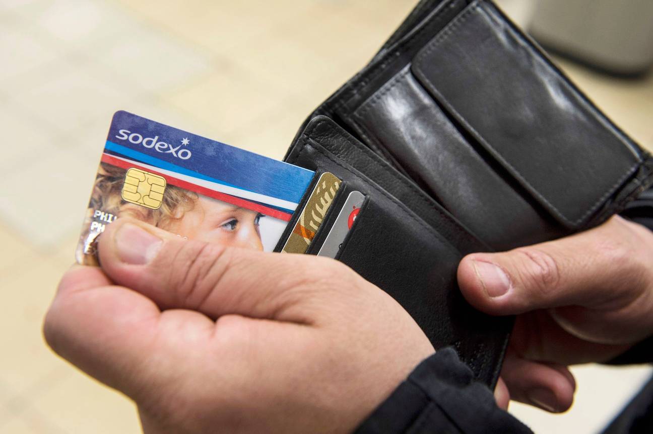 Betalen met een elektronische betaalkaart van Sodexho, aanbieder van maaltijdcheques