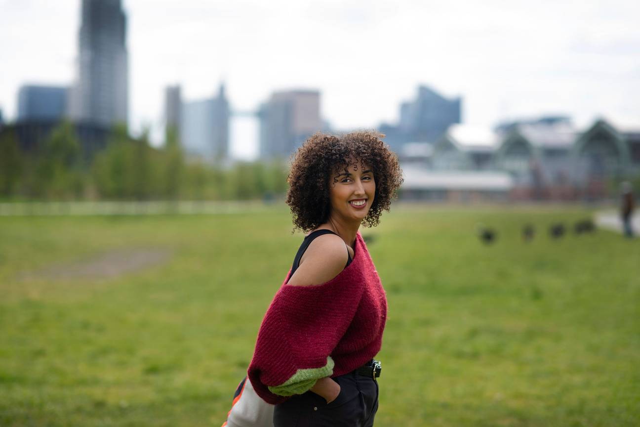 Nadia Naji uit Molenbeek stelt zich, samen met Jeremie Vaneeckhout, kandidaat als co-voorzitter voor Groen