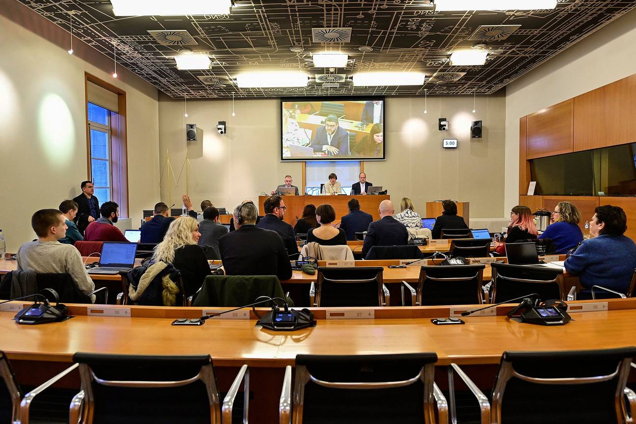 19 januari 2023: installatie van de Ubercommissie, met voorzitter Cieltje Van Achter, in het Brussels parlement