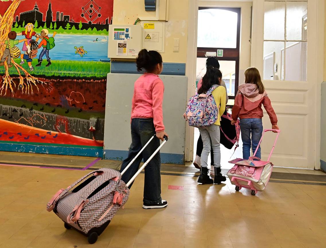 Maandag 28 augustus 2023: de eerste schooldag in het Franstalig onderwijs, hier Ecole communale n°5 in Elsene