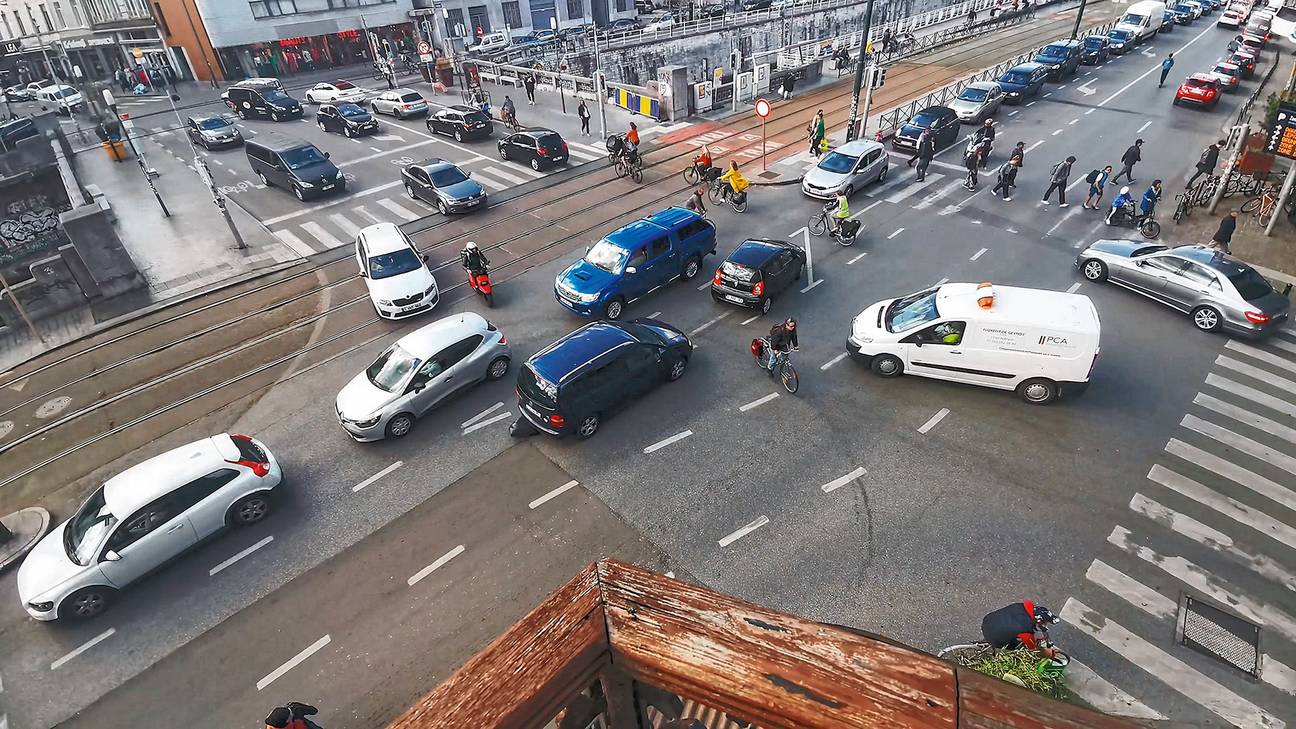 1858 MEER BRUZZ DEBAT Vlaamsepoort