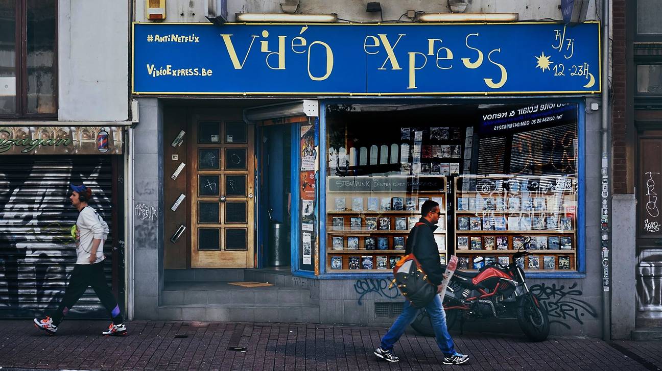 Vidéo Express, videotheek aan de Waterloosesteenweg in Sint-Gillis, verhuist naar de Théodore Verhaegenstraat