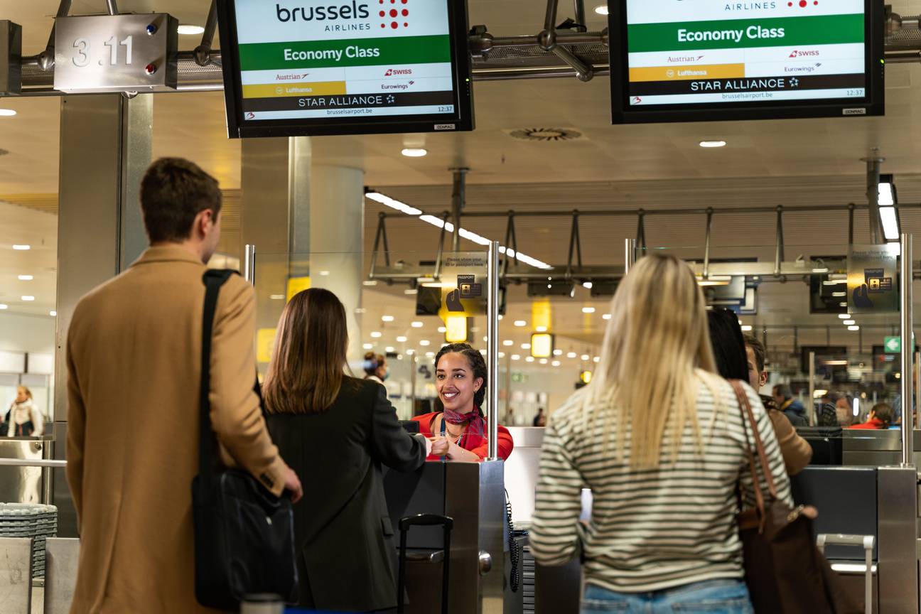 Boarding voor een vlucht van Brussels Airlines op Brussels Airport Economy Class
