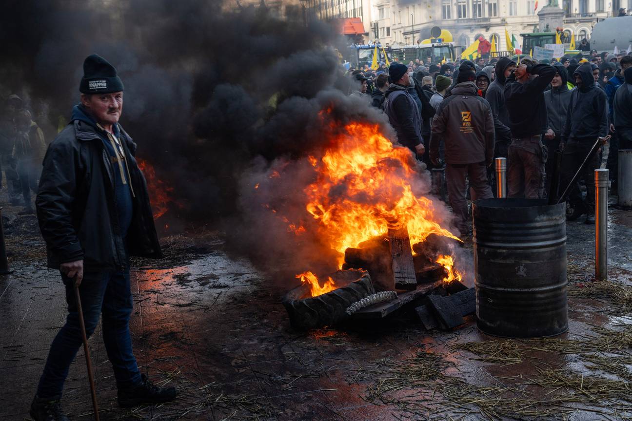 1 februari 2024: boerenprotest op het Luxemburgplein tegen de overdreven Europese regelgeving inzake landbouw.