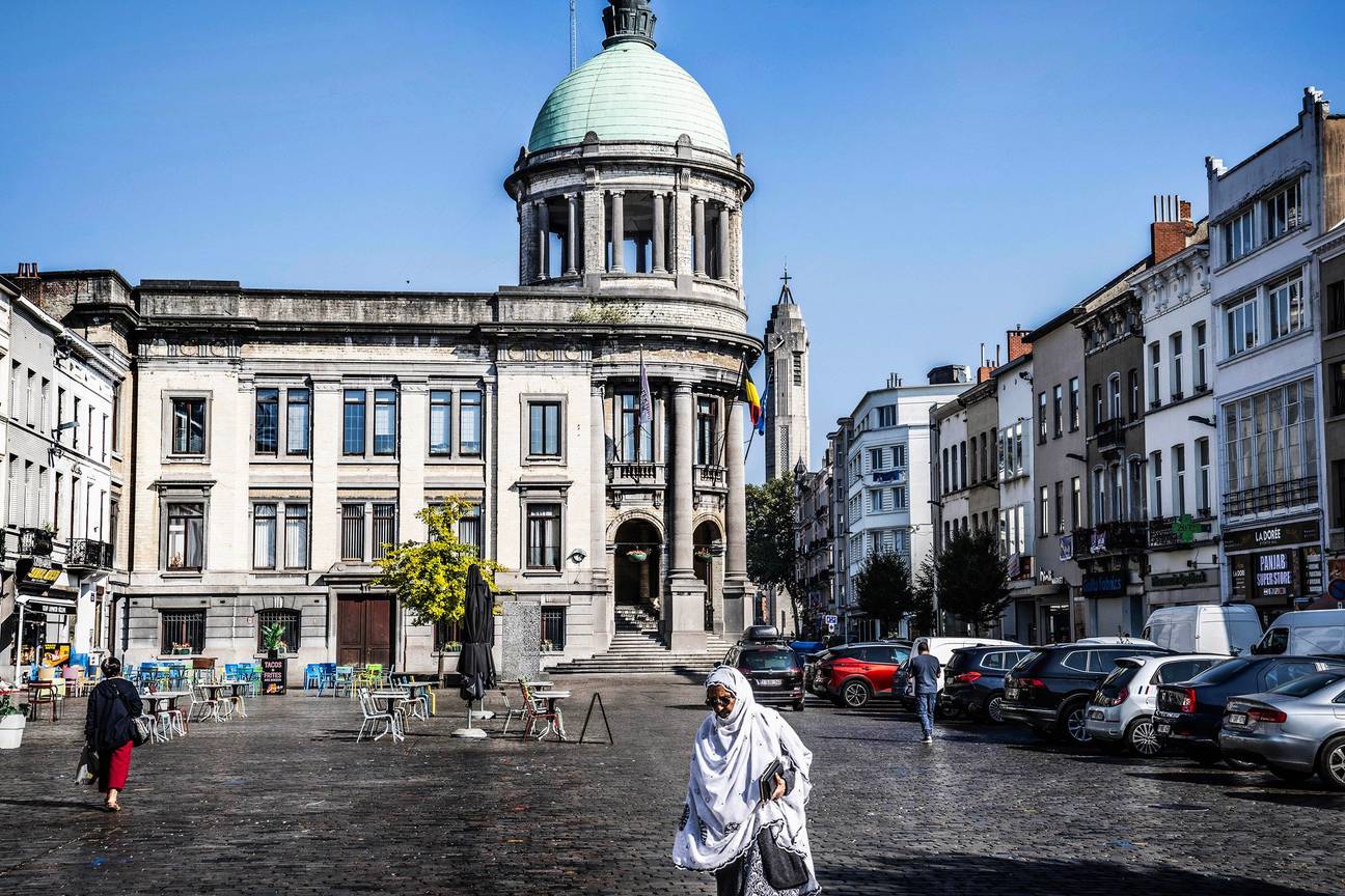 Sint-Jans-Molenbeek gemeenteplein