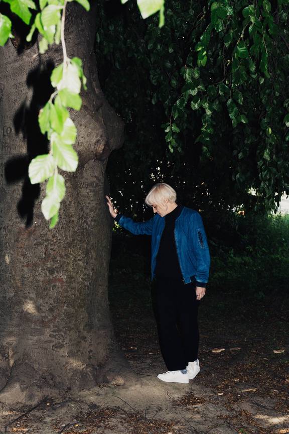 BRZ 20250924 1949 SLT INZICHTEN Meg Stuart