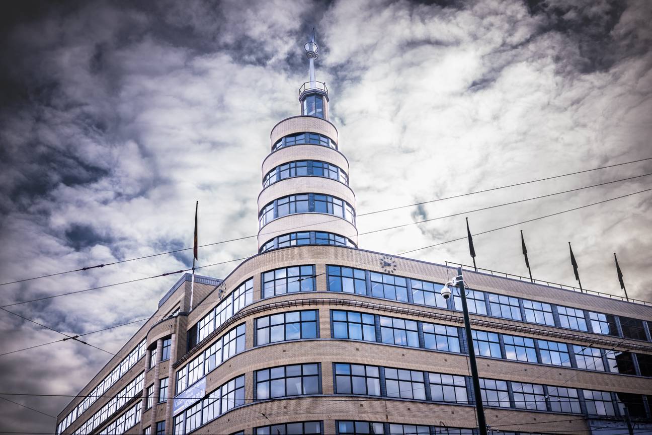 BRUZZ Flageygebouw (3)