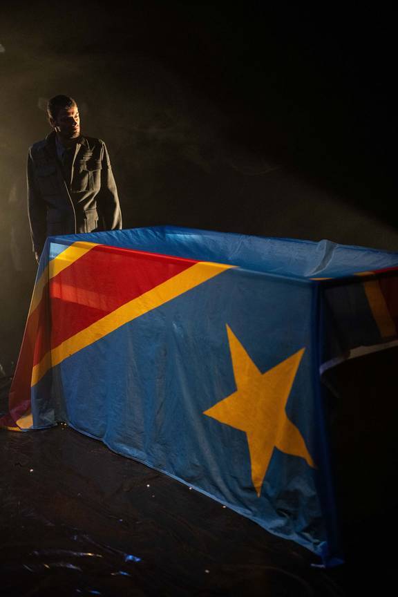 BRZ 20251203 1959 SELECT tand-des-tijds2