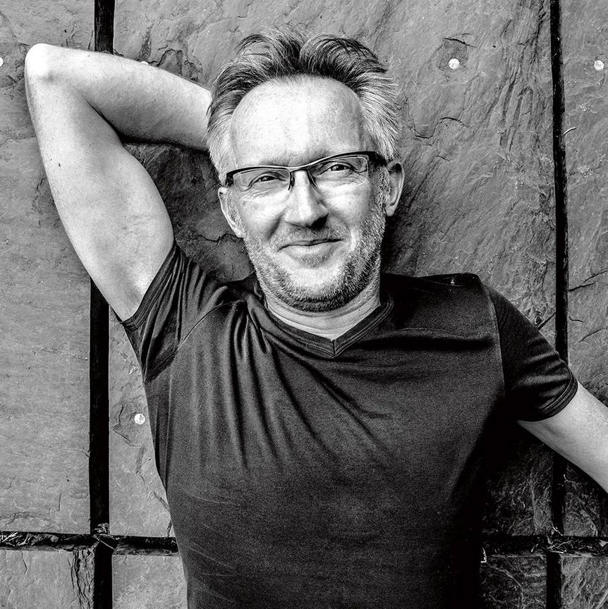 David Van Reybrouck 4 BRUZZ ACTUA 1574