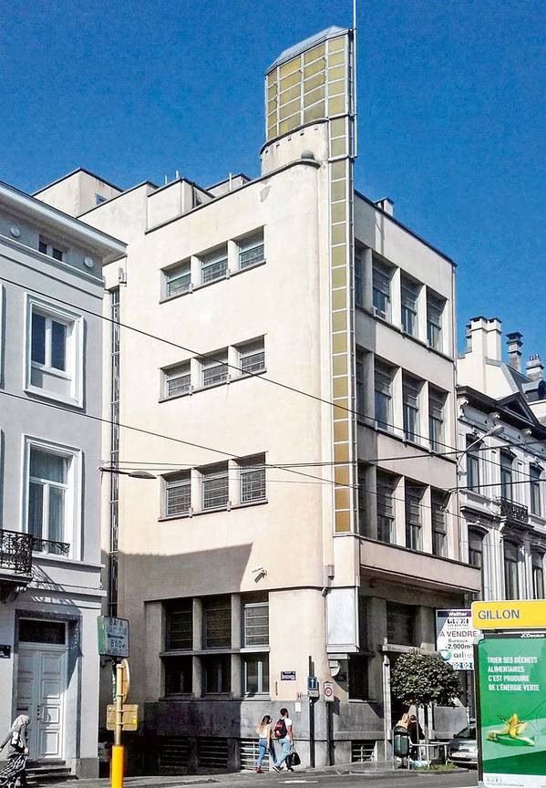 FLITS RVS GEBOUW BRUZZ ACTUA 1585