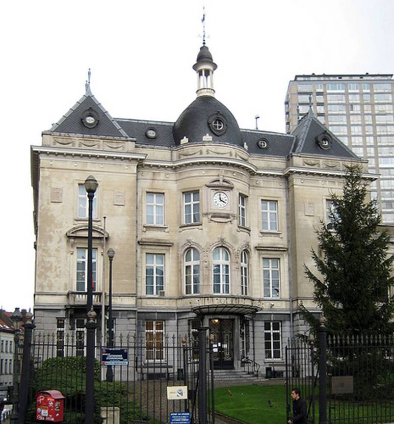 gemeentehuis sint-joost BRUZZ 1541