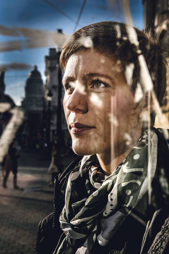 Ine Van Wymersch groot BRUZZ 1553