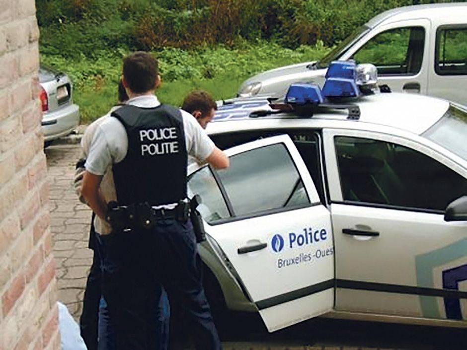 politie bxl west BRUZZ 1564