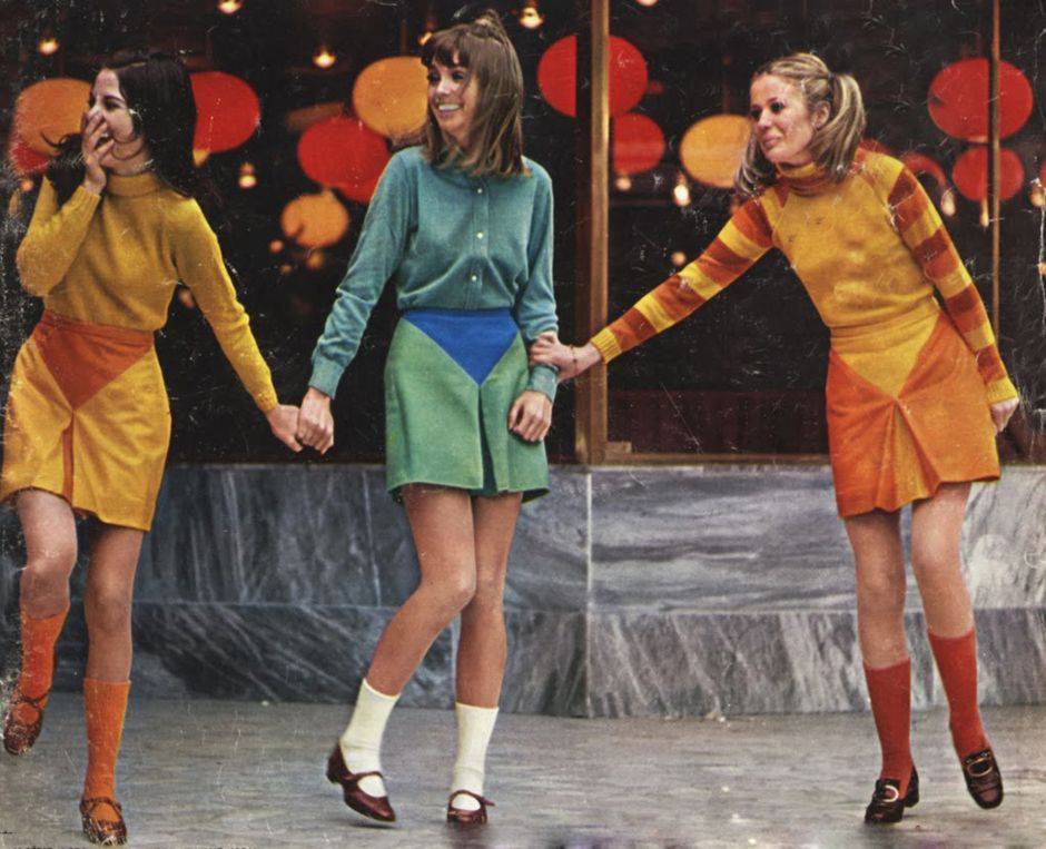 1559 mini skirt 1967