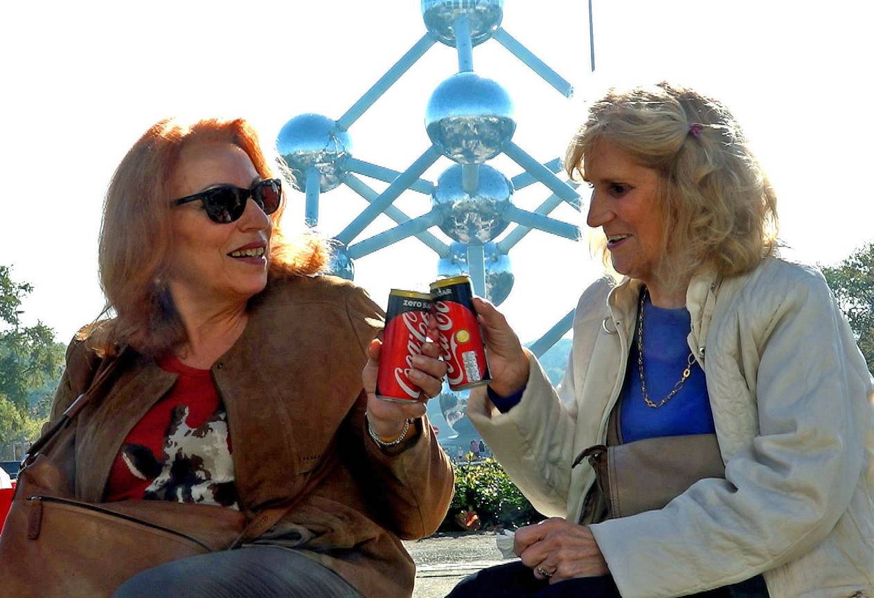 atomium_zomer_dames_cola