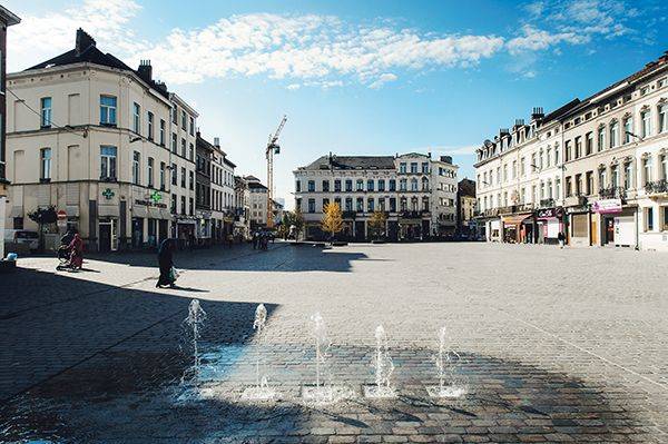 gemeenteplein Molenbeek c Bart Dewaele