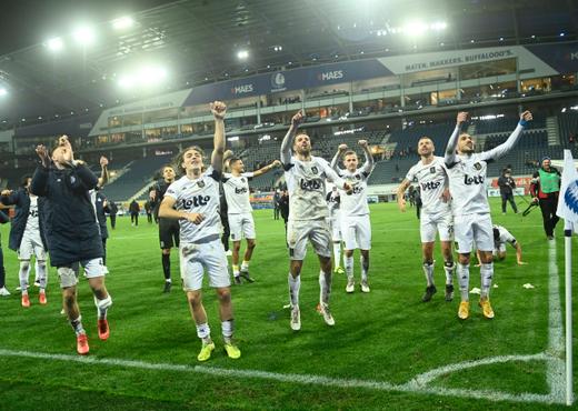 Spektakel in het Astridpark, RSC Anderlecht moet tevreden zijn met