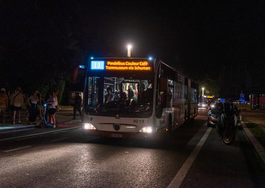 Een extra pendeldienst voor festivalgangers.