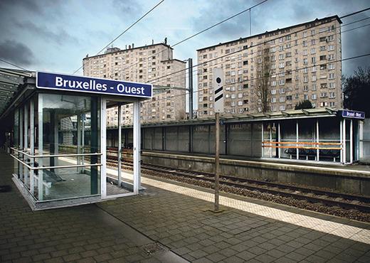 Brusselse jongeren: liever de schoolbank dan de stempel