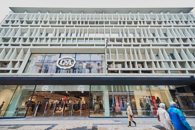 canvas belediging Reis Gerenoveerde C&A in Nieuwstraat is winkel van superlatieven | BRUZZ