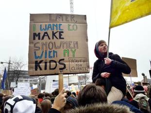 Klimaatspijbelaars op 31 januari 2019, de vierde opeenvolgende donderdag dat leerlingen uit het secundair onderwijs in Brussel manifesteren voor meer politieke aandacht voor het klimaat