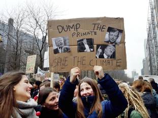 Klimaatspijbelaars op 31 januari 2019, de vierde opeenvolgende donderdag dat leerlingen uit het secundair onderwijs in Brussel manifesteren voor meer politieke aandacht voor het klimaat