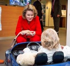 Koningin Mathilde bezoekt Kinderziekenhuis Koningin Fabiola