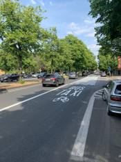 Een rijstrook op de Sylvain Dupuislaan is voortaan voorbehouden aan bussen, taxi's en fietsers