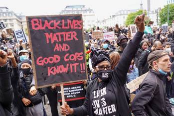 Manifestatie "Black Lives Matter" op het Poelaertplein op 7 juni 2020.