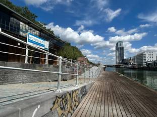 10 juli 2023: het eerste deel van het nieuwe Bécopark aan de Materialenkaai gaat open voor het publiek