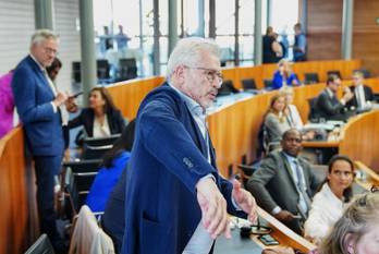 25 juni 2024. Eedaflegging leden Brussels parlement: Bernard Clerfayt (Défi). 