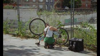 Kapital Europe van Ben De Raes is te zien op 'Brussels, its people, and their neighbourhoods' in Beursschouwburg 